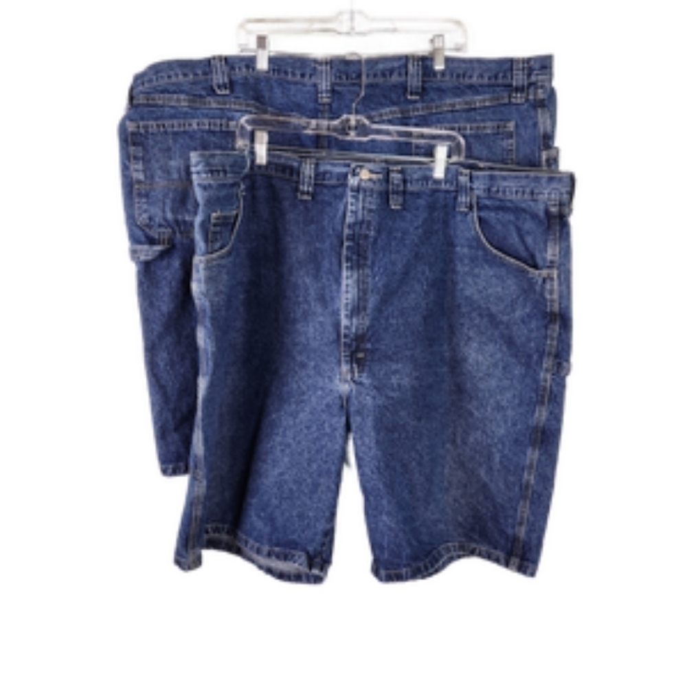 Bundle(2)- Men's Wrangler shorts, sz 52